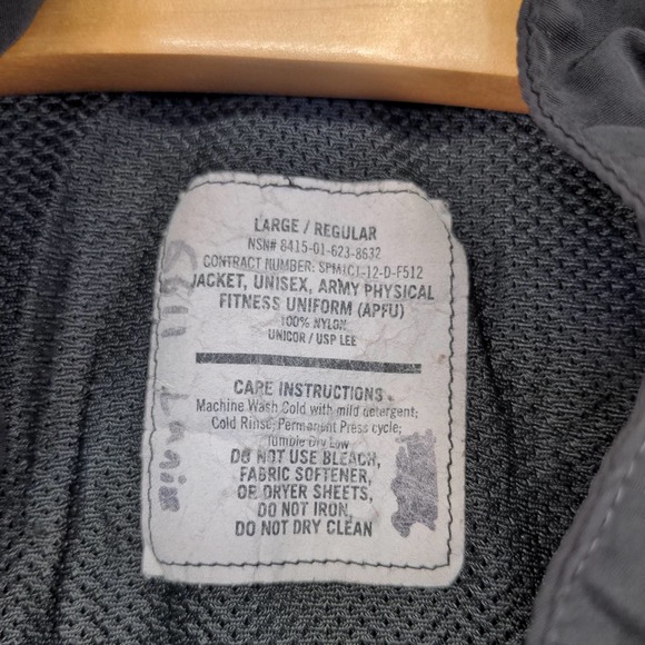 U.S. Army Mens Physical Fitness Uniform Jacket APFU Black Size L - Picture 14 of 14